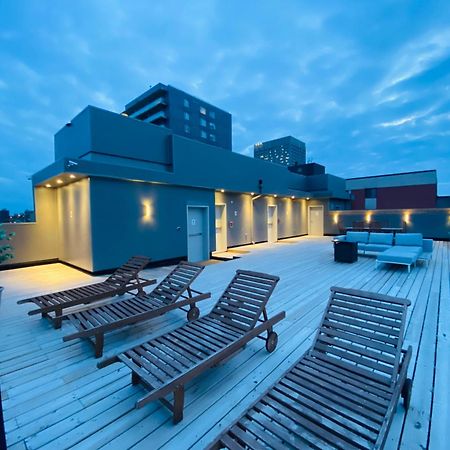 Westview Luxury Suites Ottawa Buitenkant foto