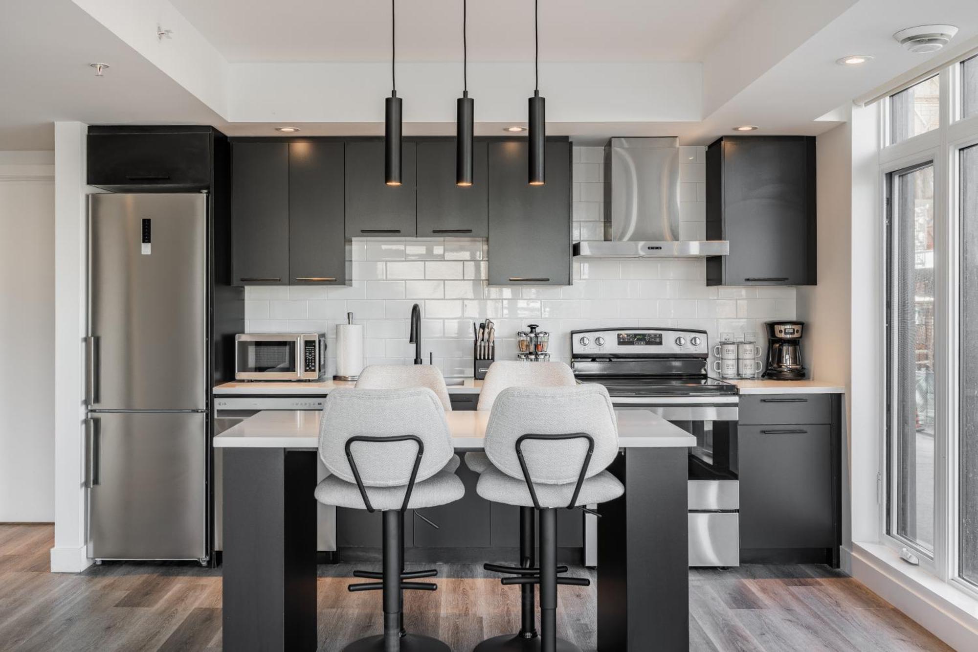 Westview Luxury Suites Ottawa Buitenkant foto