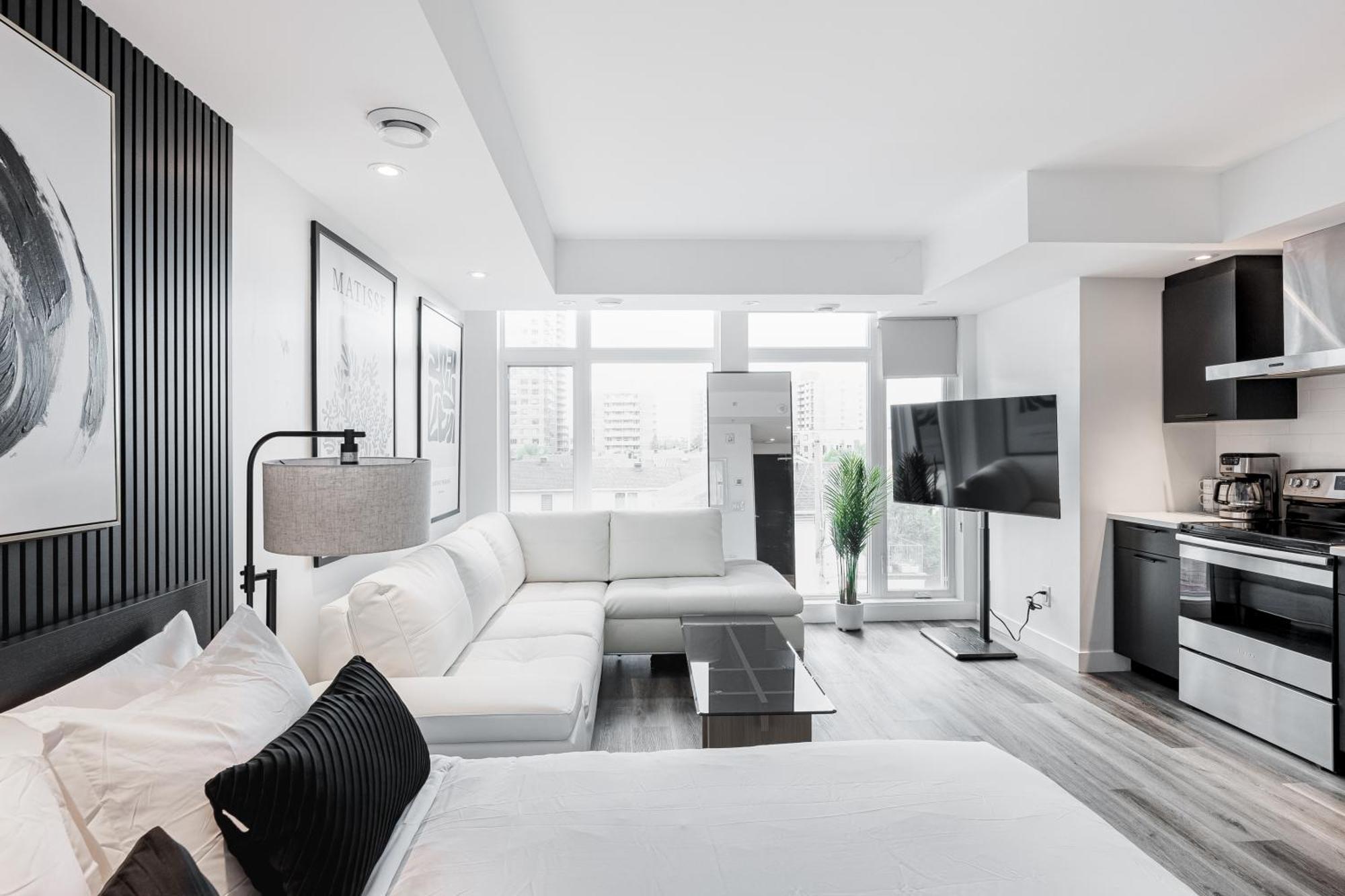 Westview Luxury Suites Ottawa Buitenkant foto