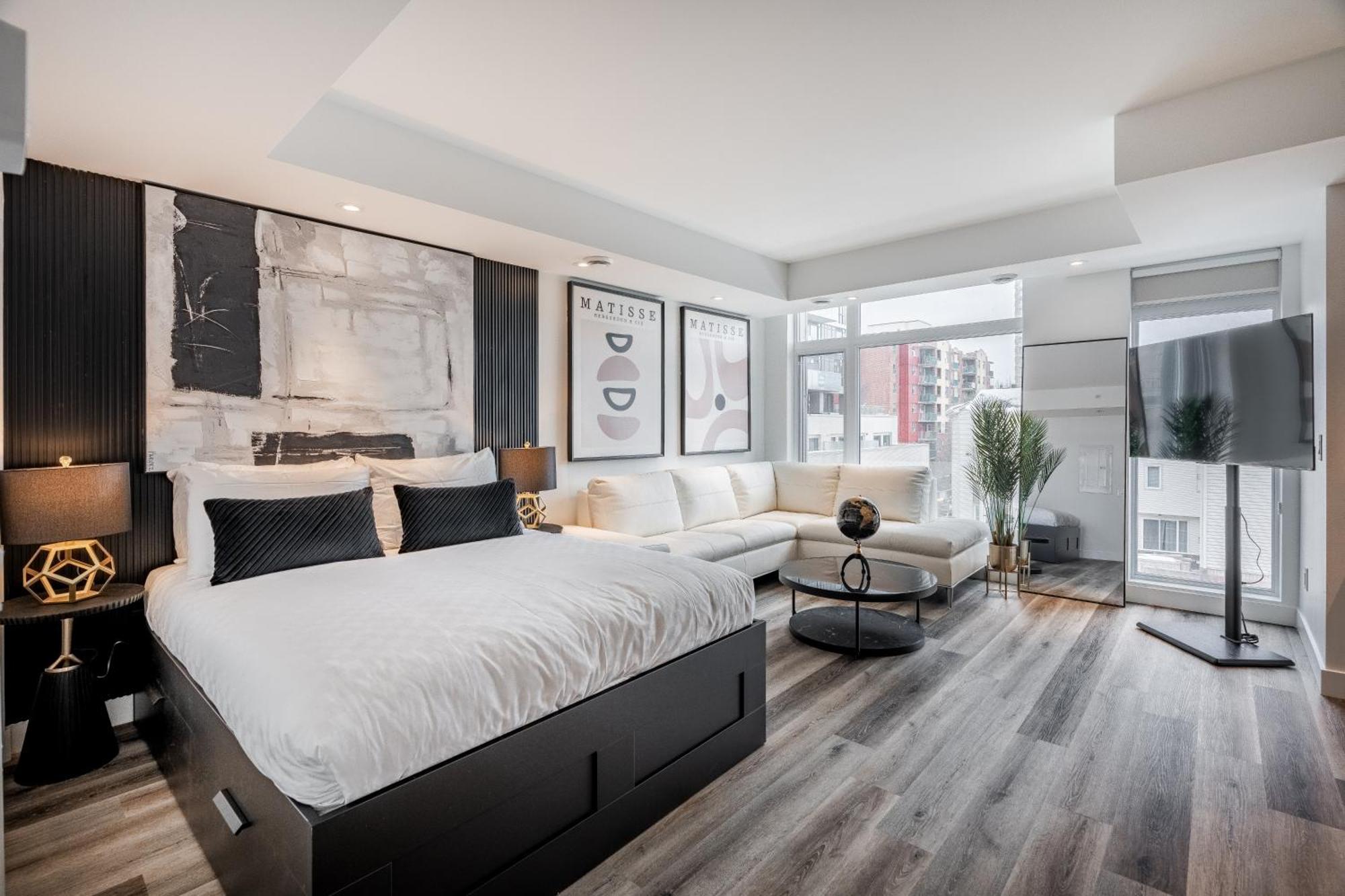 Westview Luxury Suites Ottawa Buitenkant foto