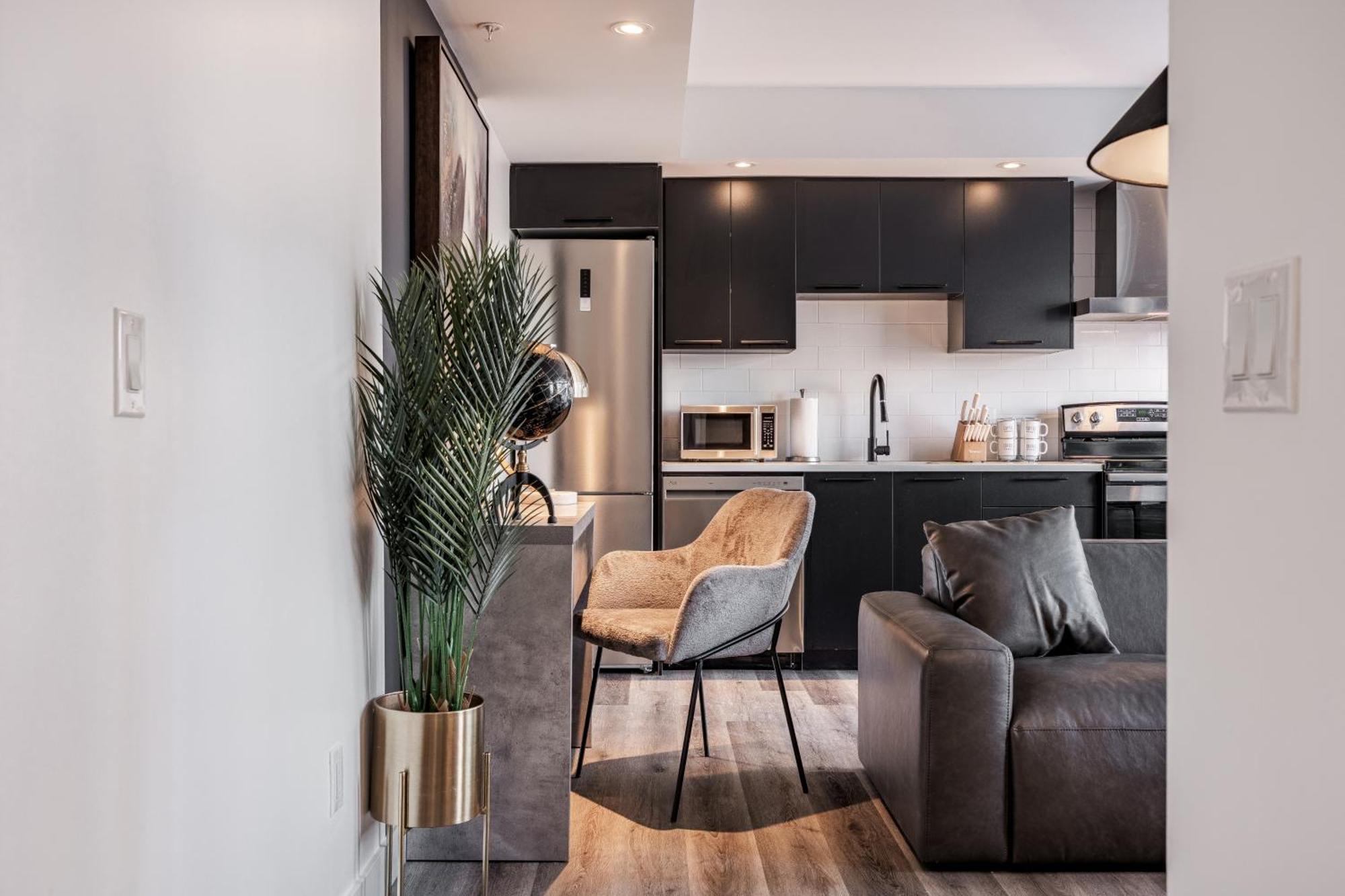 Westview Luxury Suites Ottawa Buitenkant foto