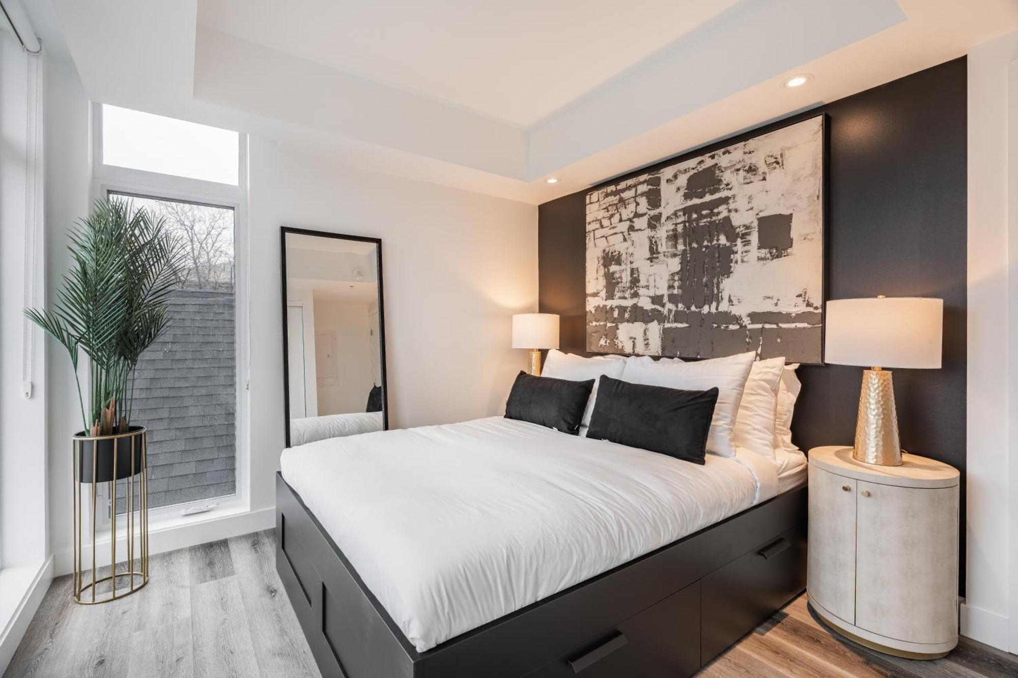 Westview Luxury Suites Ottawa Buitenkant foto